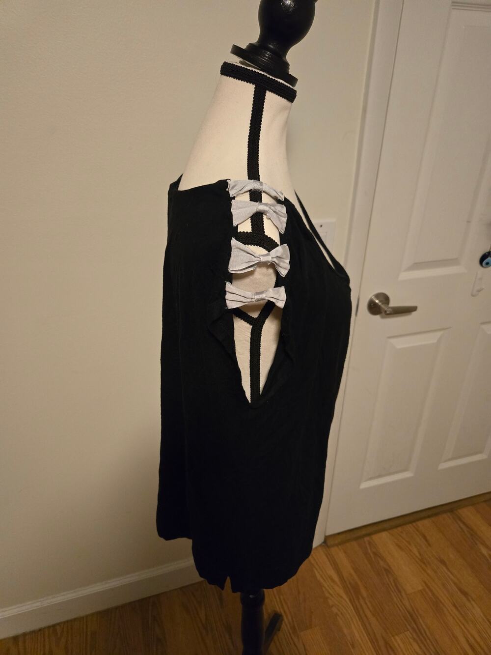 Ravel Black T Shirt with White Bow Sleeves